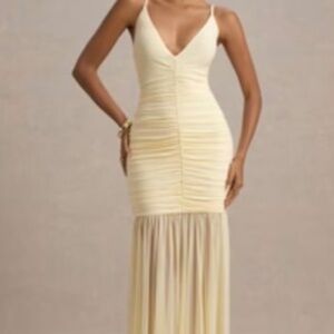 Club London  yellow dress.